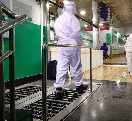 quality ZJNF Custom Cleanroom Air Showers Shoe Sole Cleaning Equipment For Entrance Air Shower Passageway factory